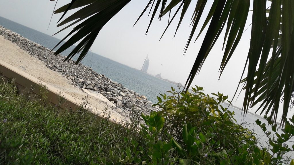 Blick vom Hotel zum Burj Al Arab