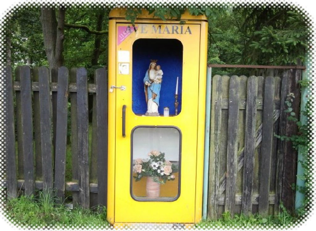 Früher konnte man in solchen Häuschen telefonieren!