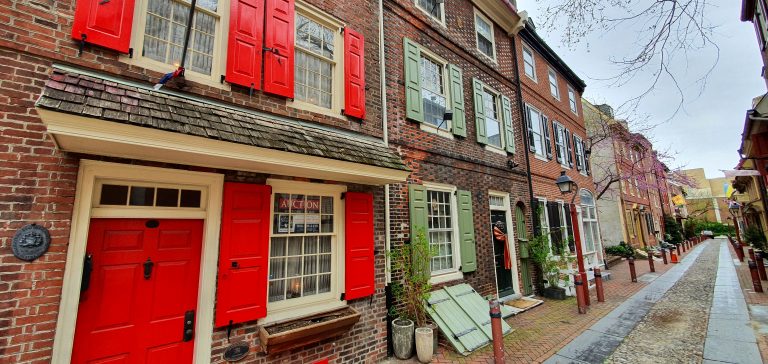 Philadelphia - Elfreth`s Alley